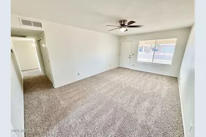 458 W Highland Street, Chandler, AZ 85225 - Photo 4