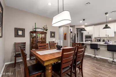 18653 W Mescal Street, Surprise, AZ 85388 - Photo 10