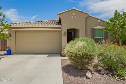 18653 W Mescal Street, Surprise, AZ 85388 - Photo 2