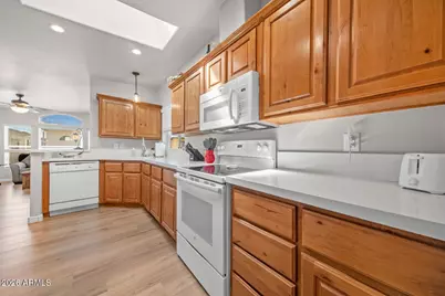 17200 W Bell Road #1249, Surprise, AZ 85374 - Photo 8