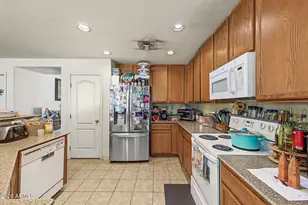 8540 N 63rd Ln, Glendale, AZ 85302 - Photo 14
