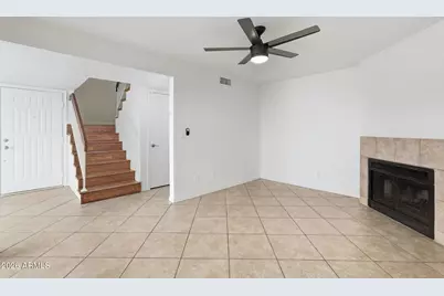 2834 S Extension Road #1039, Mesa, AZ 85210 - Photo 4