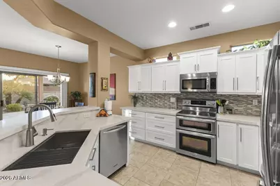 16865 W Villagio Drive, Surprise, AZ 85387 - Photo 10