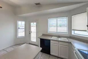 4545 N 67th Ave, Phoenix, AZ 85033 - Photo 2