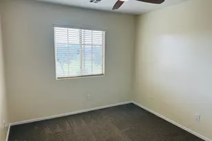 17460 W Lisbon Ln, Surprise, AZ 85388 - Photo 14