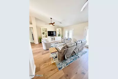 13613 N 19th Place, Phoenix, AZ 85022 - Photo 8