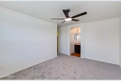 7738 W Pipestone Place, Phoenix, AZ 85035 - Photo 12