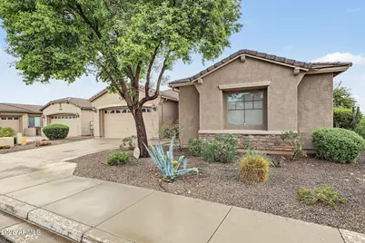 18193 W Echo Lane, Waddell, AZ 85355 - Photo 8
