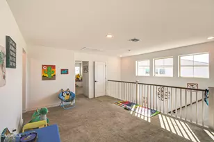 8058 W Griswold Rd, Peoria, AZ 85345 - Photo 26