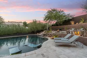 1136 E Forest Hills Dr, Phoenix, AZ 85022 - Photo 46