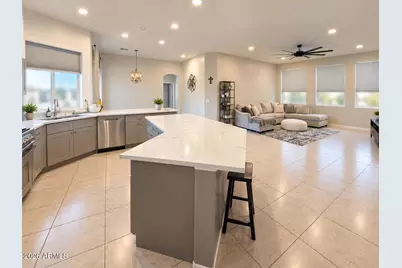 15235 N 77th Drive, Peoria, AZ 85381 - Photo 8