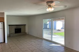 1009 W Michelle Dr, Phoenix, AZ 85023 - Photo 4