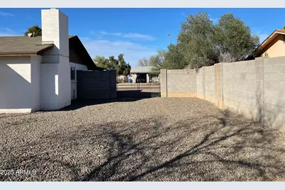 1009 W Michelle Drive, Phoenix, AZ 85023 - Photo 18