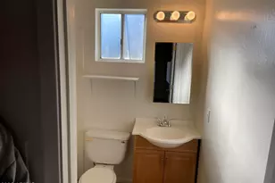 1009 W Michelle Dr, Phoenix, AZ 85023 - Photo 10
