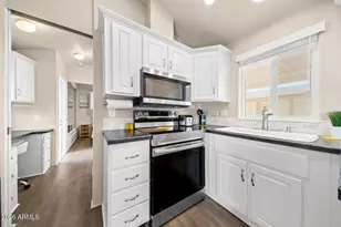 17200 W Bell Rd, Surprise, AZ 85374 - Photo 18