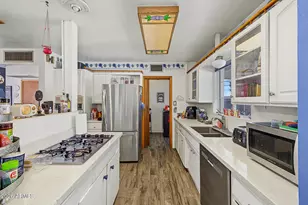 5822 W Morten Ave, Glendale, AZ 85301 - Photo 6