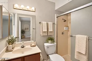 6538 W Sunnyside Dr, Glendale, AZ 85304 - Photo 12