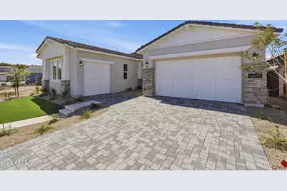 10734 N McKinney Street, Surprise, AZ 85388 - Photo 2