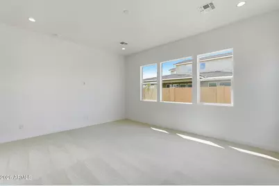 10734 N McKinney Street, Surprise, AZ 85388 - Photo 22