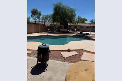 3237 E Rosemonte Drive, Phoenix, AZ 85050 - Photo 2