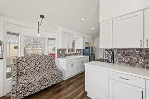 111 S Greenfield Rd, Mesa, AZ 85206 - Photo 8