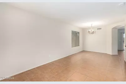 28048 N 25th Lane, Phoenix, AZ 85085 - Photo 6