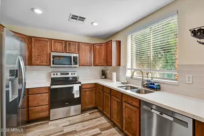 2329 W Barwick Dr Drive, Phoenix, AZ 85085 - Photo 6