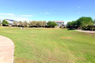 13165 W Crestvale Dr, Peoria, AZ 85383 - Photo 8