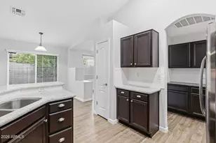 8222 W Behrend Dr, Peoria, AZ 85382 - Photo 14