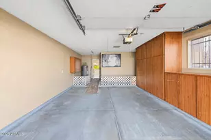 16871 N 103rd Ave, Sun City, AZ 85351 - Photo 10