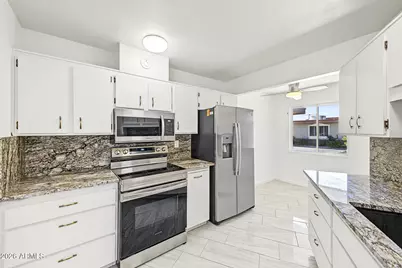 16871 N 103rd Avenue, Sun City, AZ 85351 - Photo 1