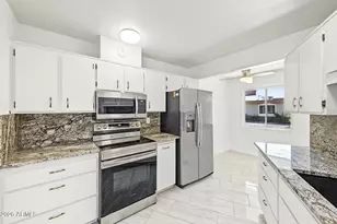 16871 N 103rd Ave, Sun City, AZ 85351 - Photo 1