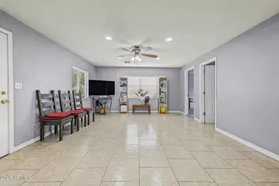 6702 N 60th Avenue, Glendale, AZ 85301 - Photo 4