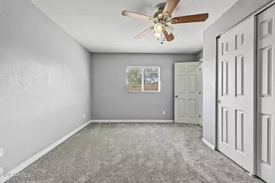 6702 N 60th Avenue, Glendale, AZ 85301 - Photo 10