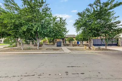6702 N 60th Avenue, Glendale, AZ 85301 - Photo 24