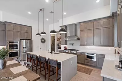 21355 W Meadowbrook Avenue, Buckeye, AZ 85396 - Photo 2