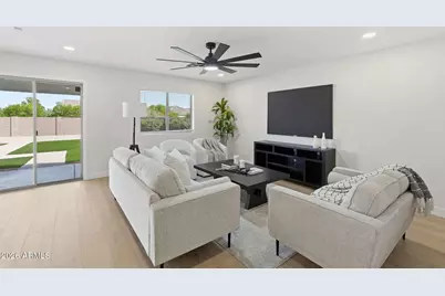 3360 W Santa Cruz Avenue, San Tan Valley, AZ 85144 - Photo 6