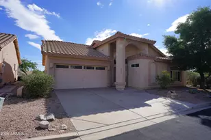 8277 E Sonoran Way, Gold Canyon, AZ 85118 - Photo 2