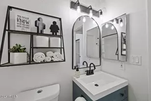 2554 E Villa Rita Dr, Phoenix, AZ 85032 - Photo 12