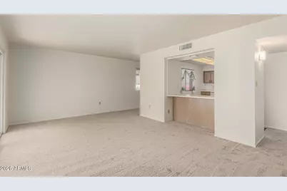 10341 W Clair Drive, Sun City, AZ 85351 - Photo 6