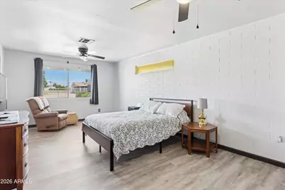 10508 W Sun City Boulevard, Sun City, AZ 85351 - Photo 18