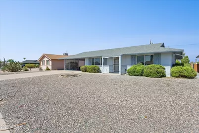 10508 W Sun City Boulevard, Sun City, AZ 85351 - Photo 4