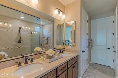 16949 W Cypress Street, Goodyear, AZ 85395 - Photo 14