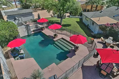 8432 E Turney Avenue, Scottsdale, AZ 85251 - Photo 26
