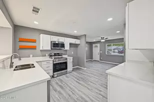 916 W Pierson St, Phoenix, AZ 85013 - Photo 18