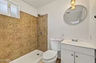 916 W Pierson St, Phoenix, AZ 85013 - Photo 40