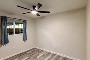 3425 W Golden Ln, Phoenix, AZ 85051 - Photo 18