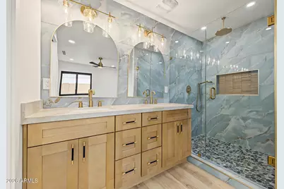 8721 E Amelia Avenue, Scottsdale, AZ 85251 - Photo 12