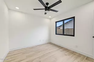 8721 E Amelia Ave, Scottsdale, AZ 85251 - Photo 18