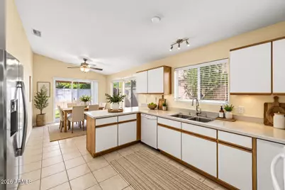 7414 W Eugie Avenue, Peoria, AZ 85381 - Photo 4